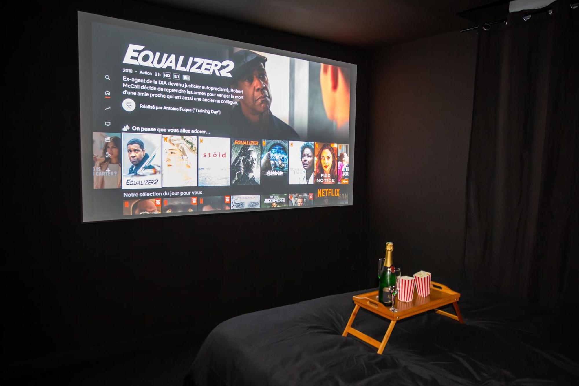 マリニー＝レ＝コンピエーニュ Cinema Prive-Compiegne - Sitiviaヴィラ エクステリア 写真